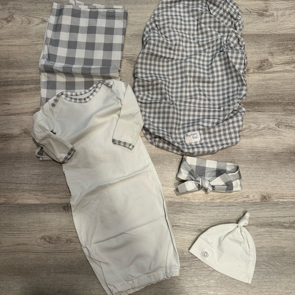 Hospital sheet set, swaddle blanket, gown & hat/bow bundle